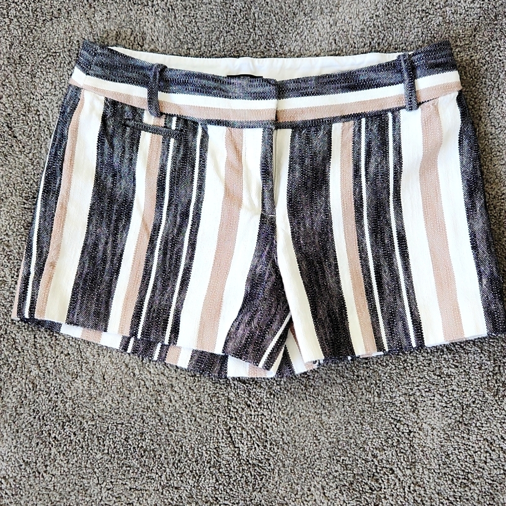 Loft Shorts